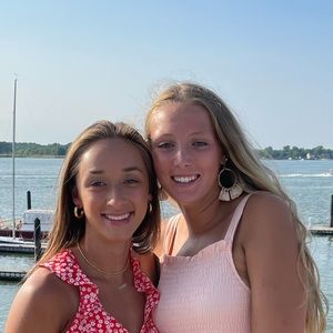 Meet your Posher, Haley